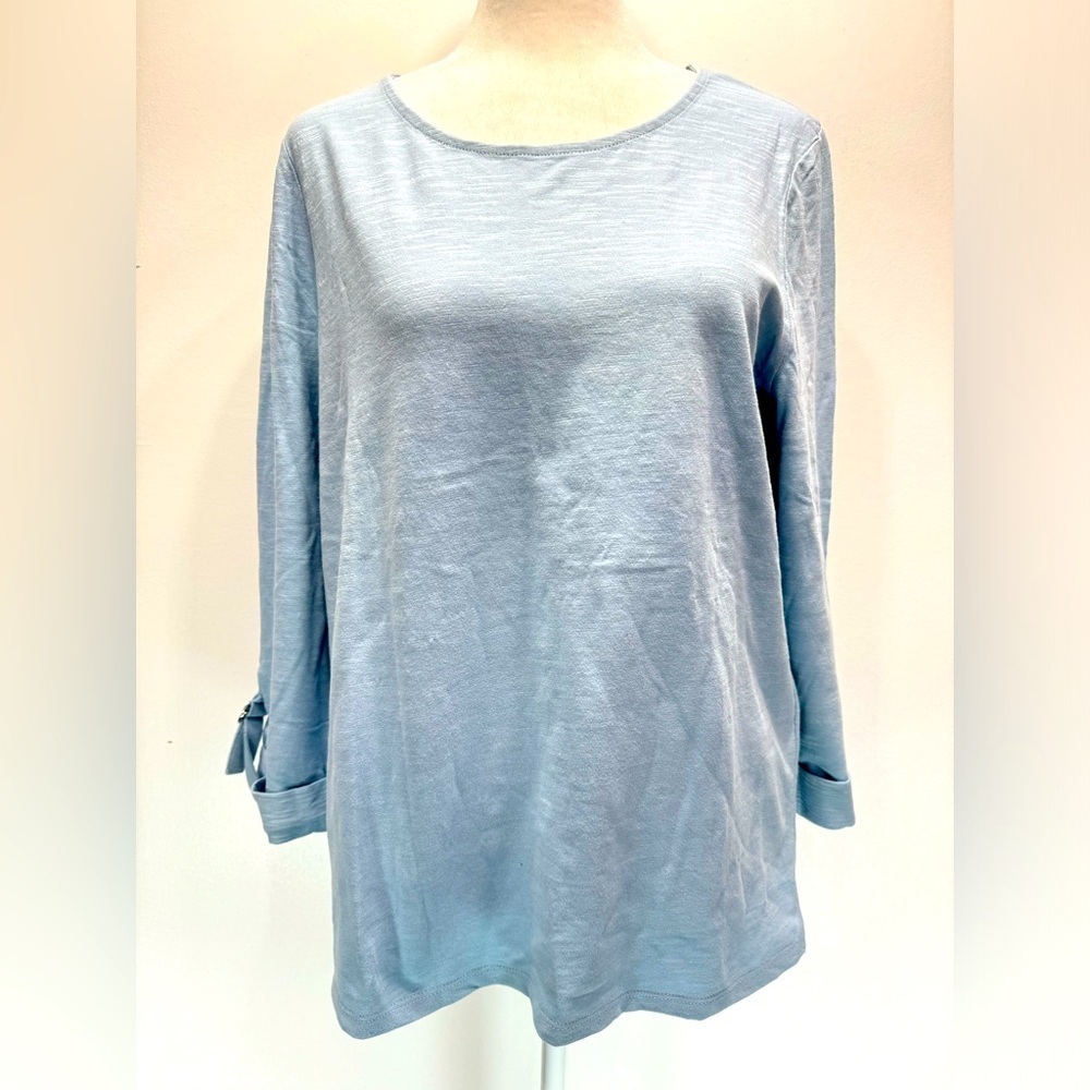 Chico’s Rolled 3/4 Sleeve D Ring Tab Slub Cotton Top in Hazy Blue Size 1/M